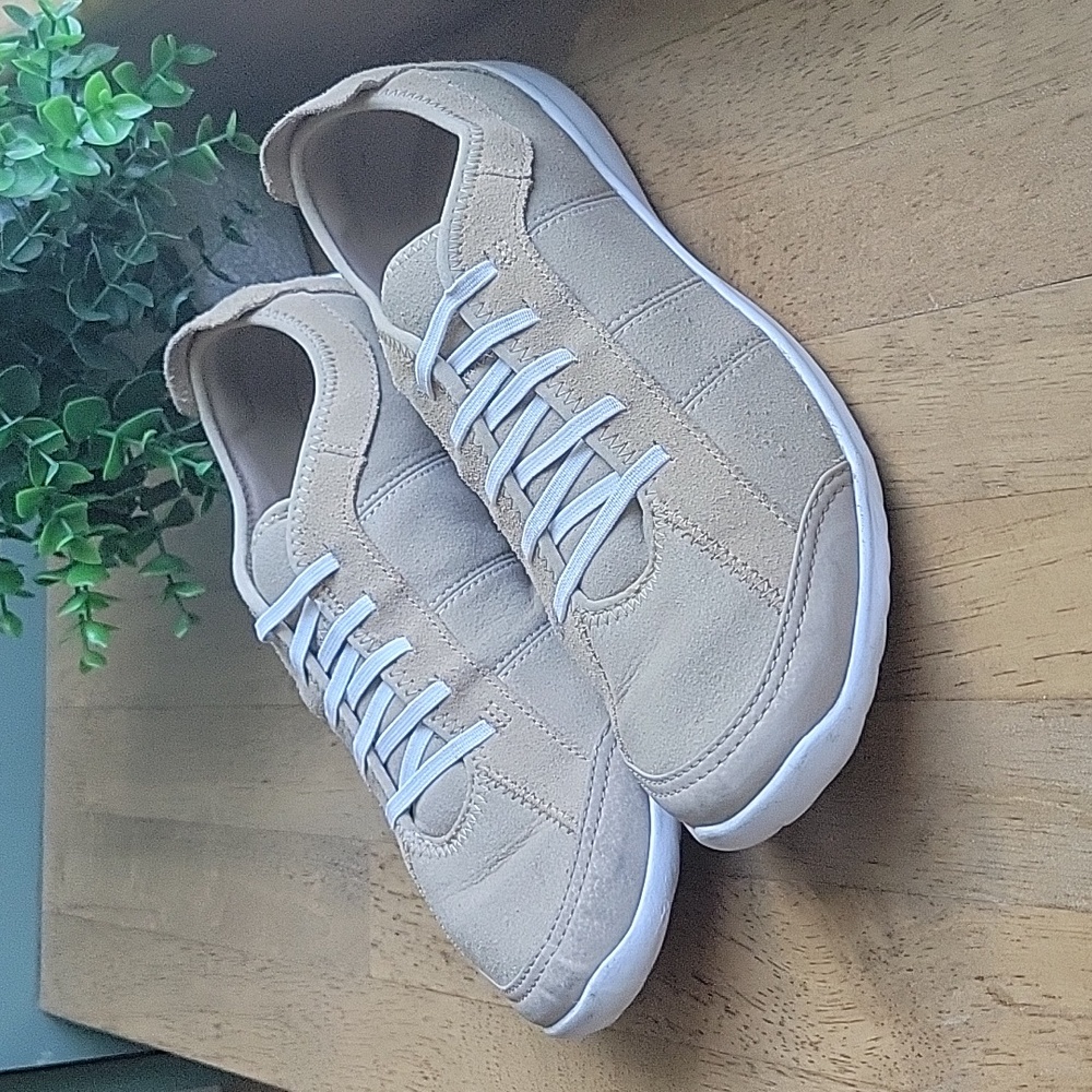 Clarks Charron Twine Slip-On Sneaker | Beige | 9.5